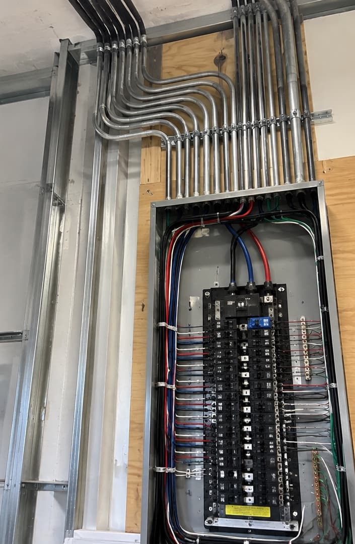 Commercial electrician and conduit systems — photo 2
